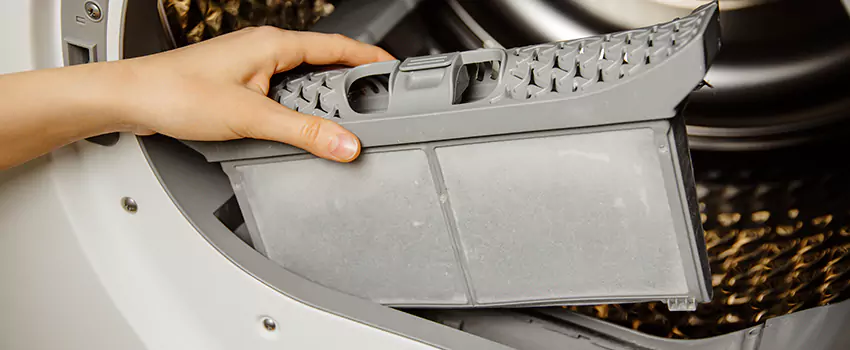 Signs Of A Clogged Dryer Lint Trap in Rancho Palos Verdes, California